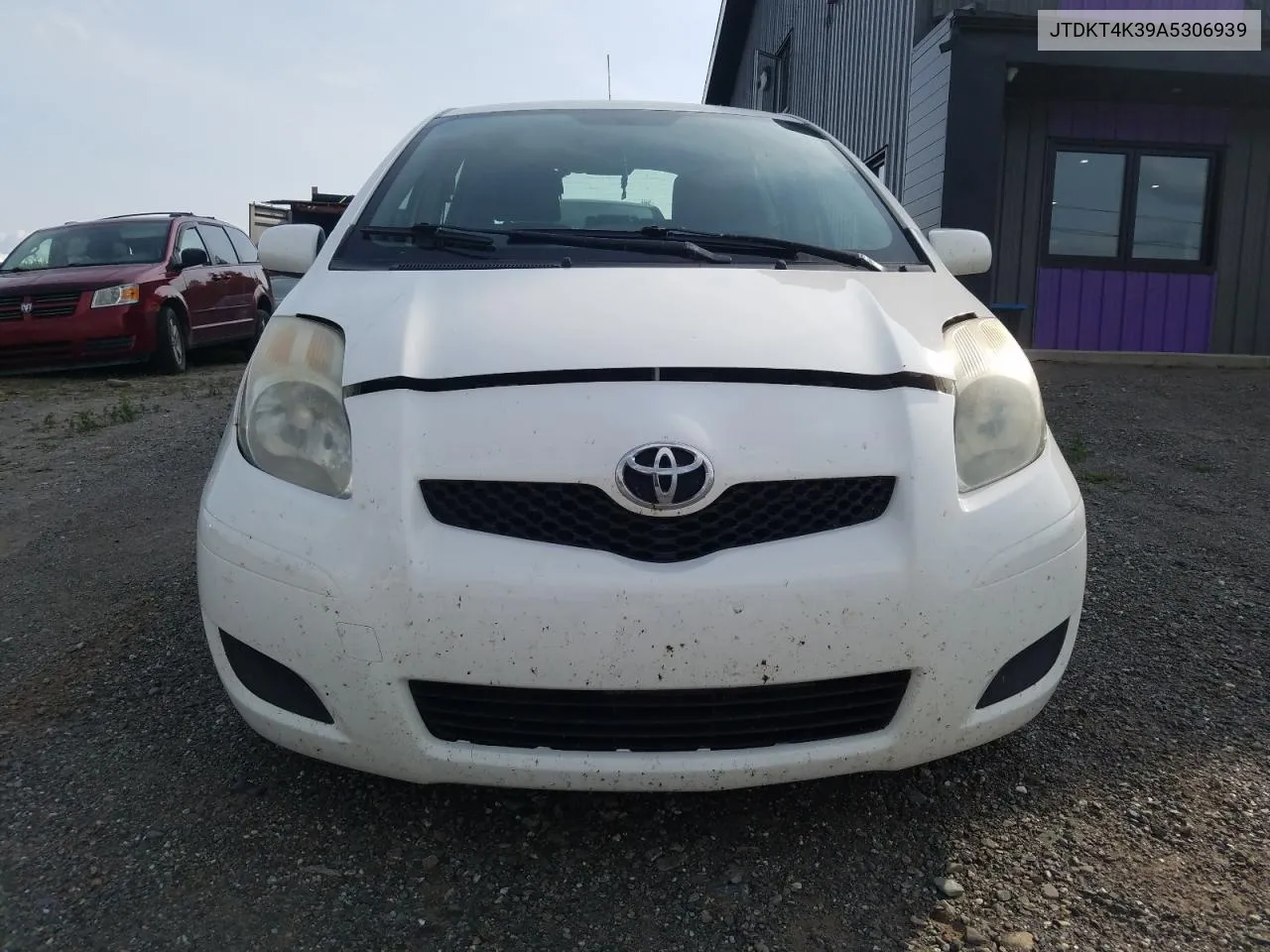 2010 Toyota Yaris VIN: JTDKT4K39A5306939 Lot: 63202824