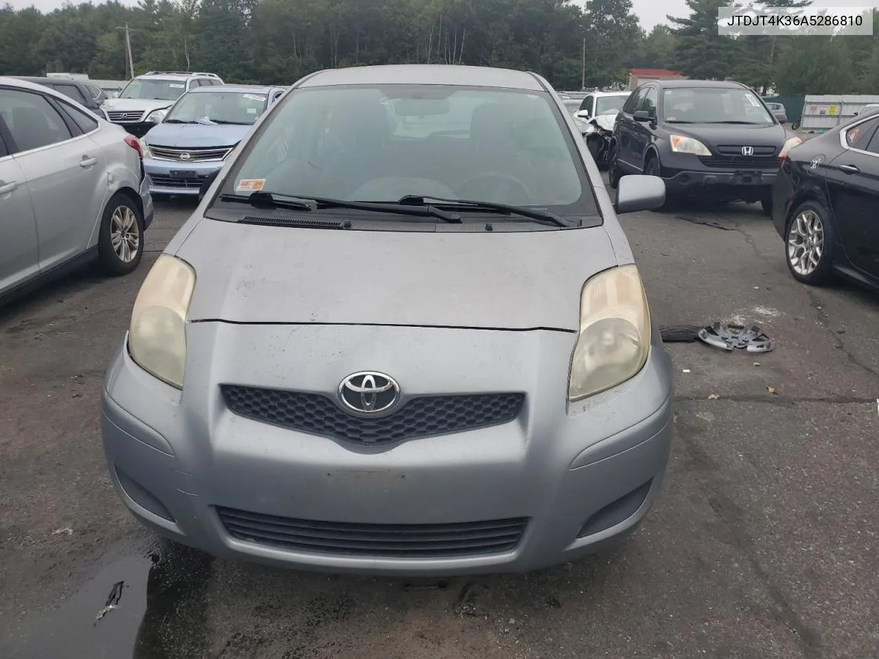 2010 Toyota Yaris VIN: JTDJT4K36A5286810 Lot: 72998924