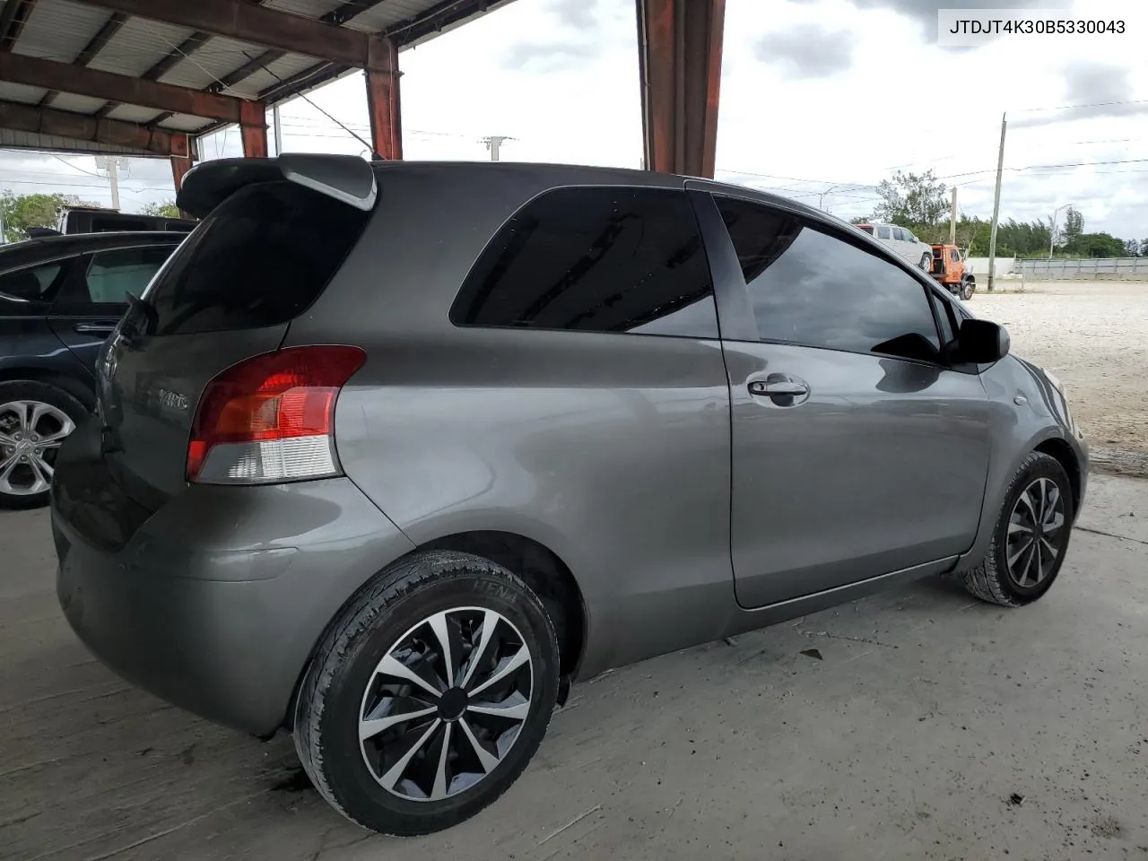 2011 Toyota Yaris VIN: JTDJT4K30B5330043 Lot: 78358474