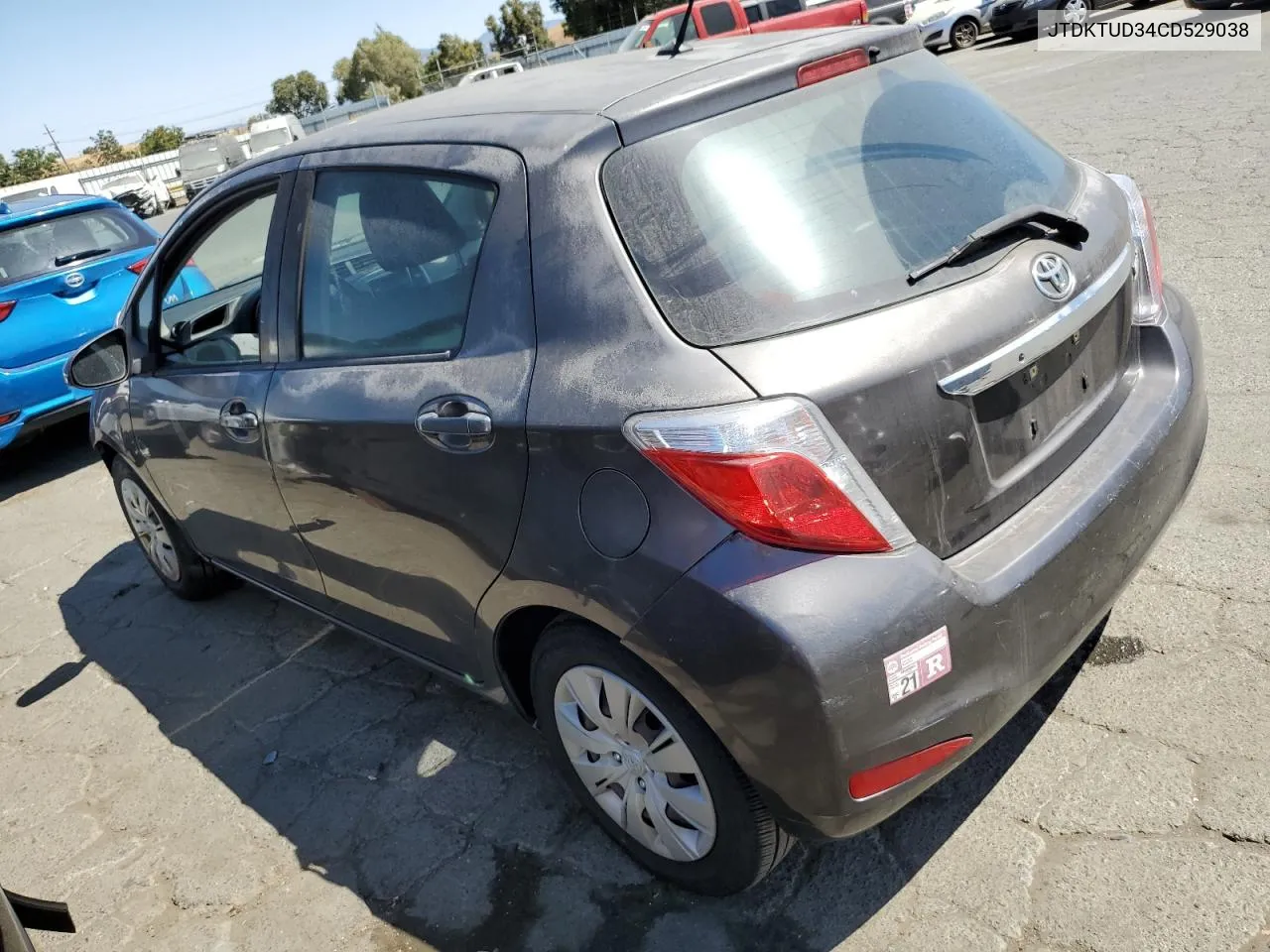 JTDKTUD34CD529038 2012 Toyota Yaris