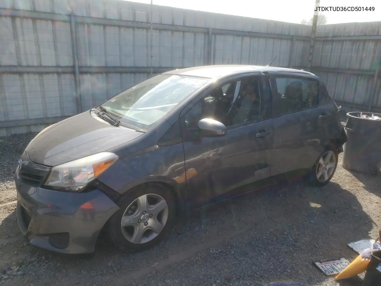 JTDKTUD36CD501449 2012 Toyota Yaris