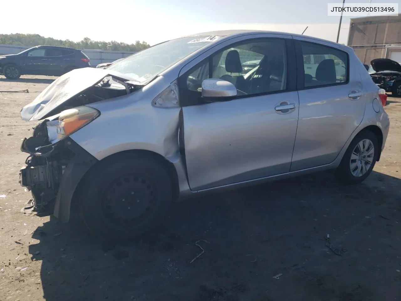 JTDKTUD39CD513496 2012 Toyota Yaris