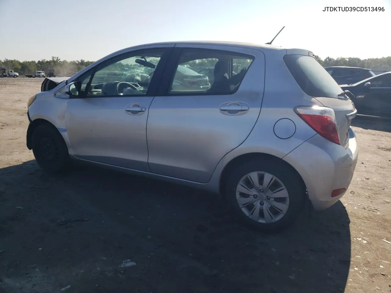 JTDKTUD39CD513496 2012 Toyota Yaris