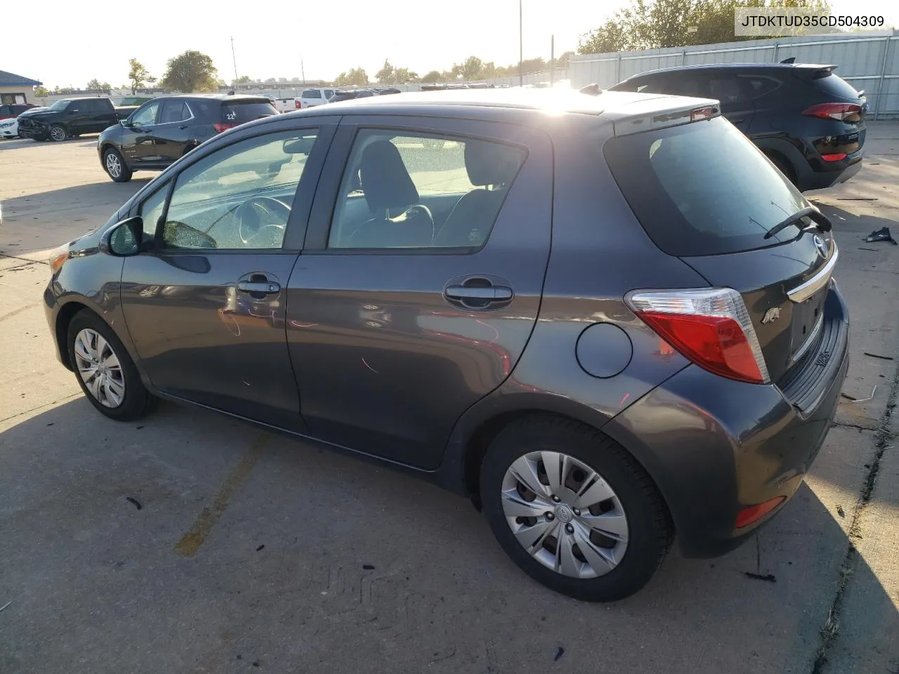 JTDKTUD35CD504309 2012 Toyota Yaris