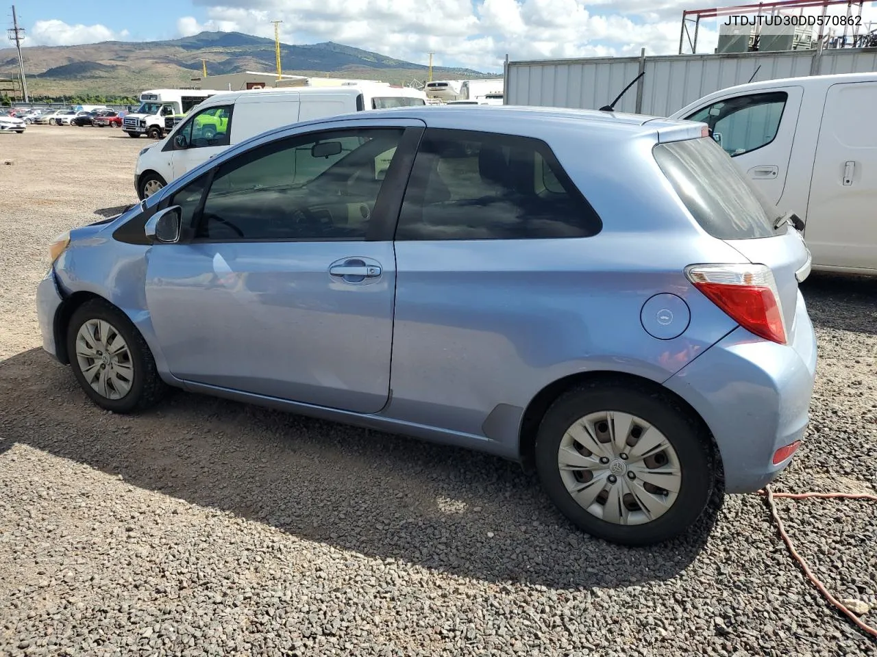 JTDJTUD30DD570862 2013 Toyota Yaris