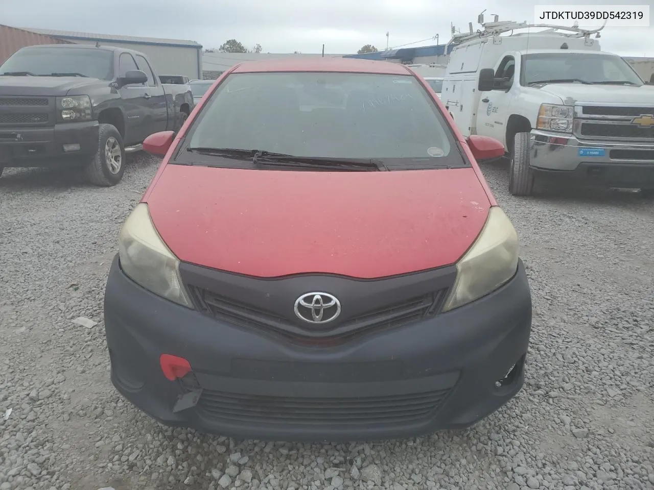 JTDKTUD39DD542319 2013 Toyota Yaris