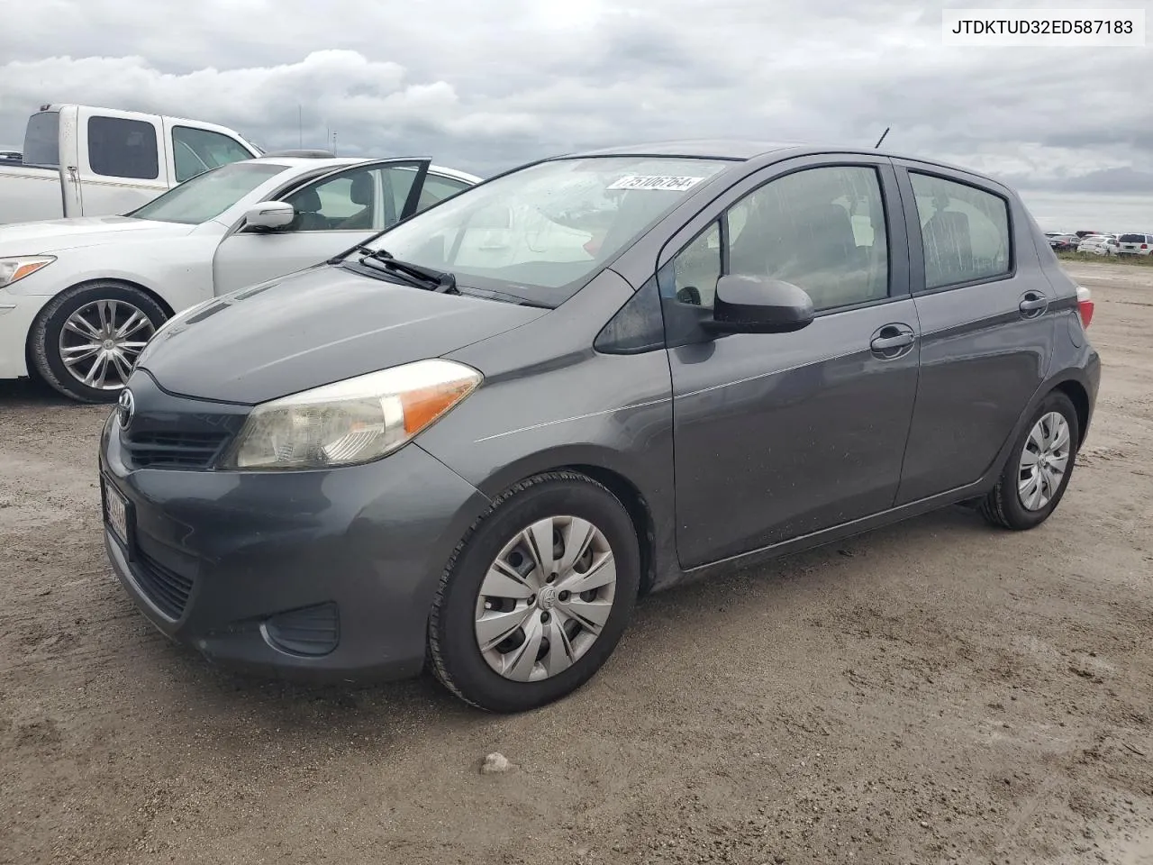 2014 Toyota Yaris VIN: JTDKTUD32ED587183 Lot: 75106764