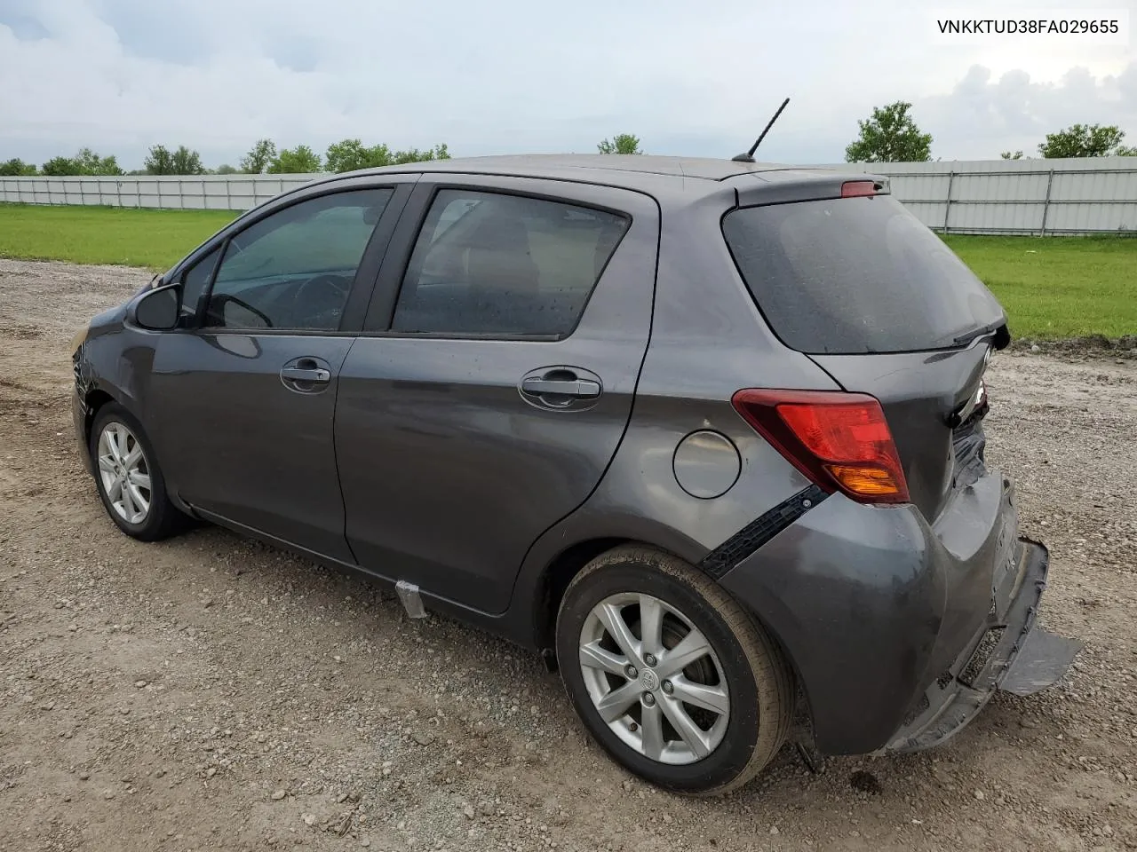 VNKKTUD38FA029655 2015 Toyota Yaris