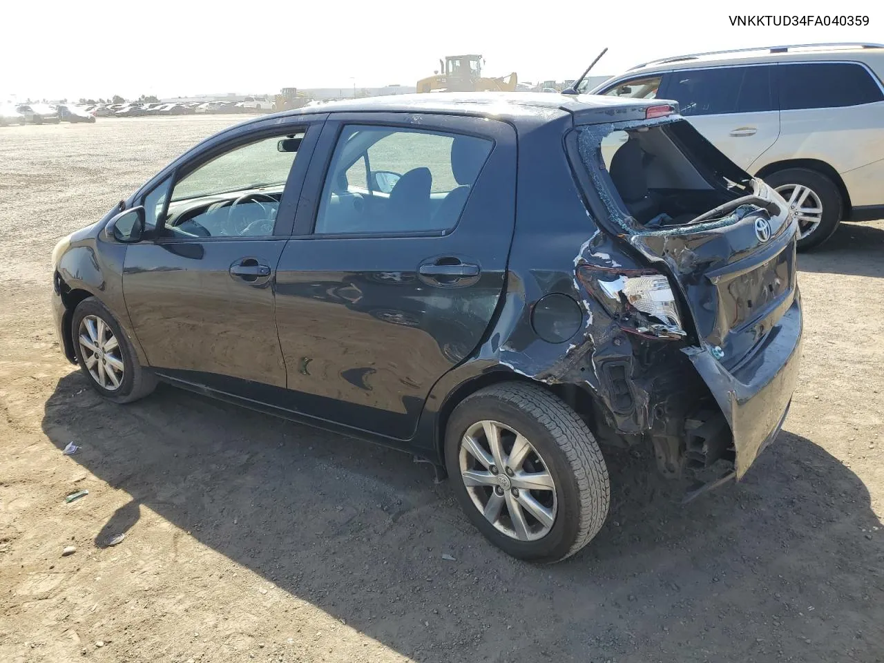 VNKKTUD34FA040359 2015 Toyota Yaris