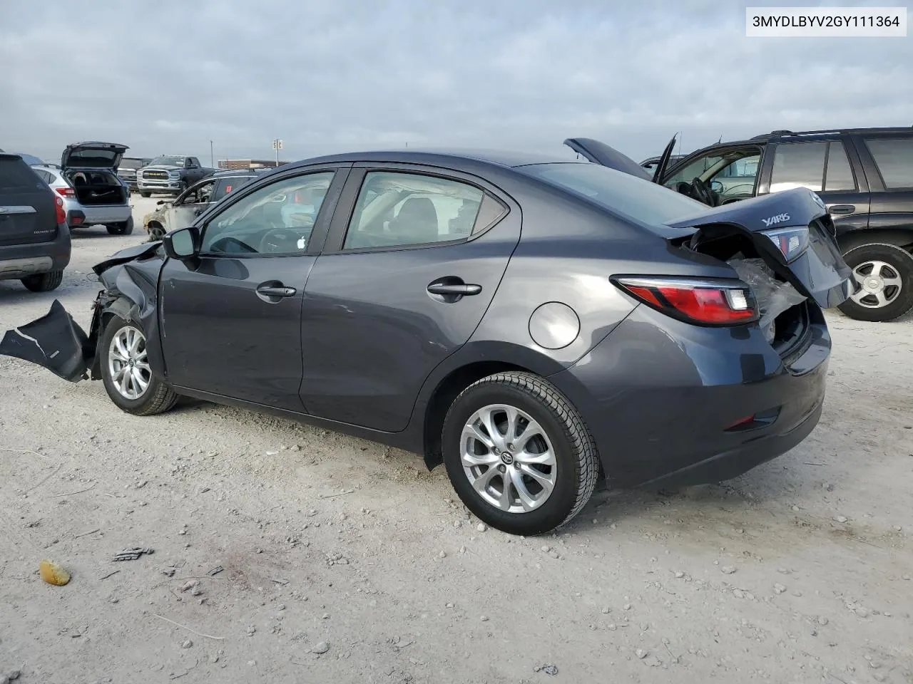 3MYDLBYV2GY111364 2016 Toyota Yaris