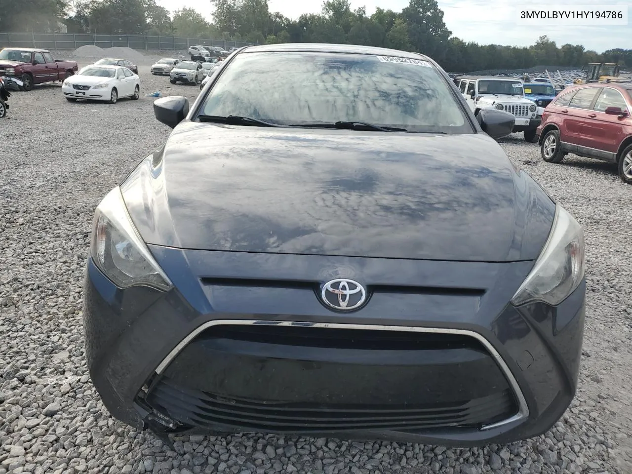 2017 Toyota Yaris Ia VIN: 3MYDLBYV1HY194786 Lot: 69952754