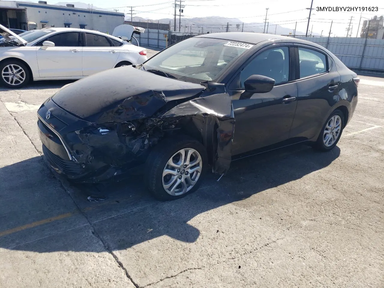 3MYDLBYV2HY191623 2017 Toyota Yaris Ia