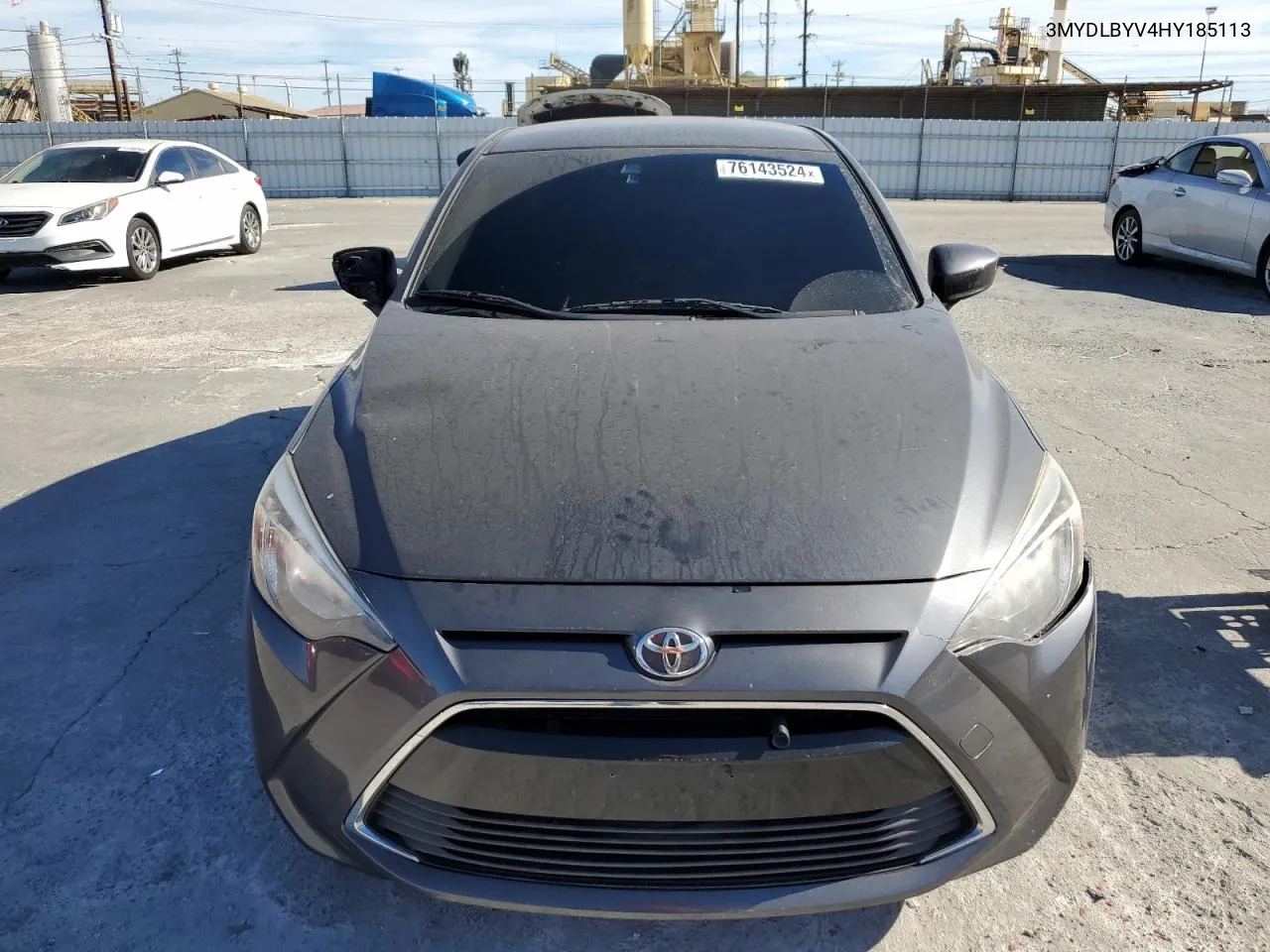 3MYDLBYV4HY185113 2017 Toyota Yaris Ia