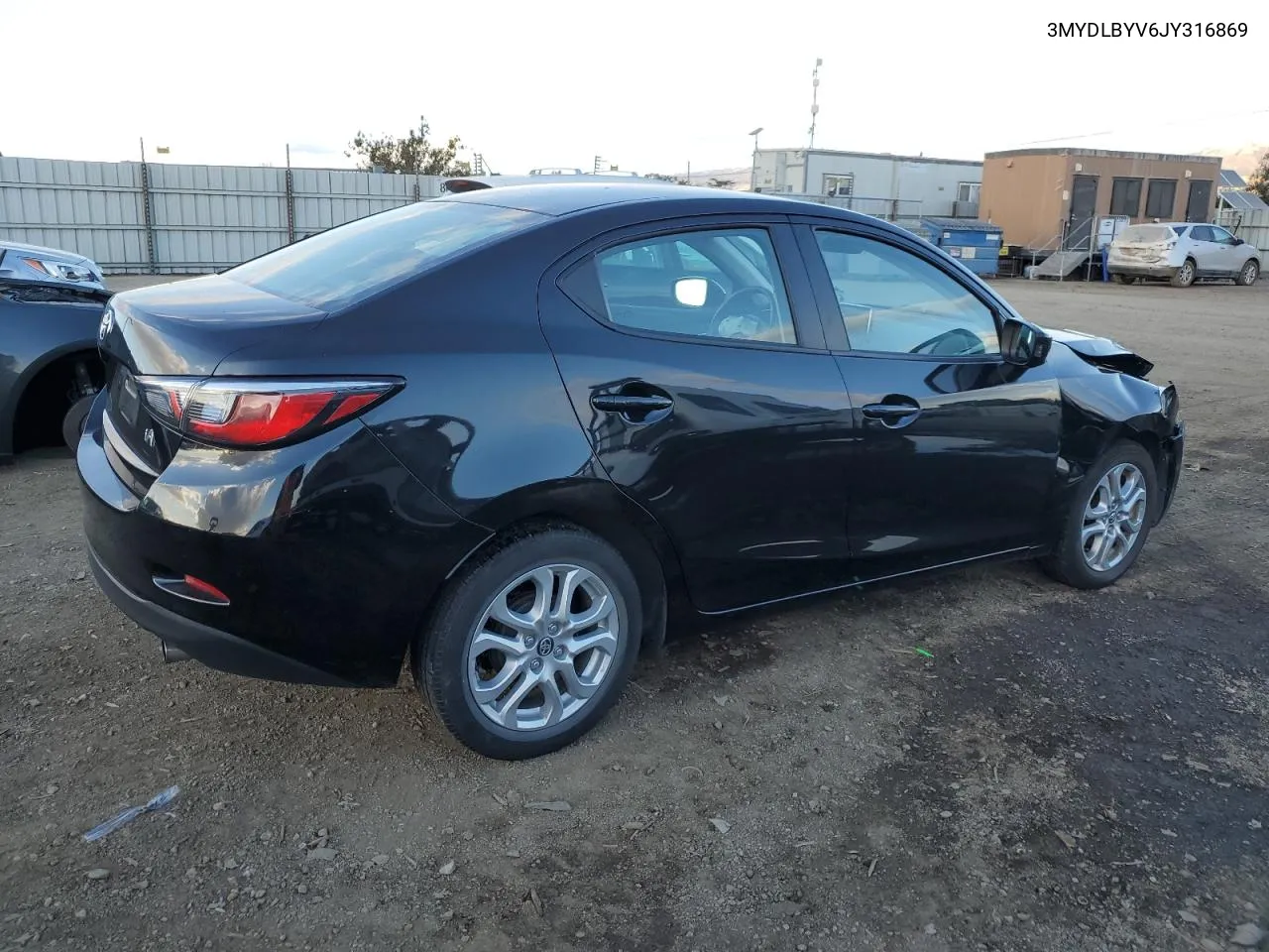 2018 Toyota Yaris Ia VIN: 3MYDLBYV6JY316869 Lot: 80992844