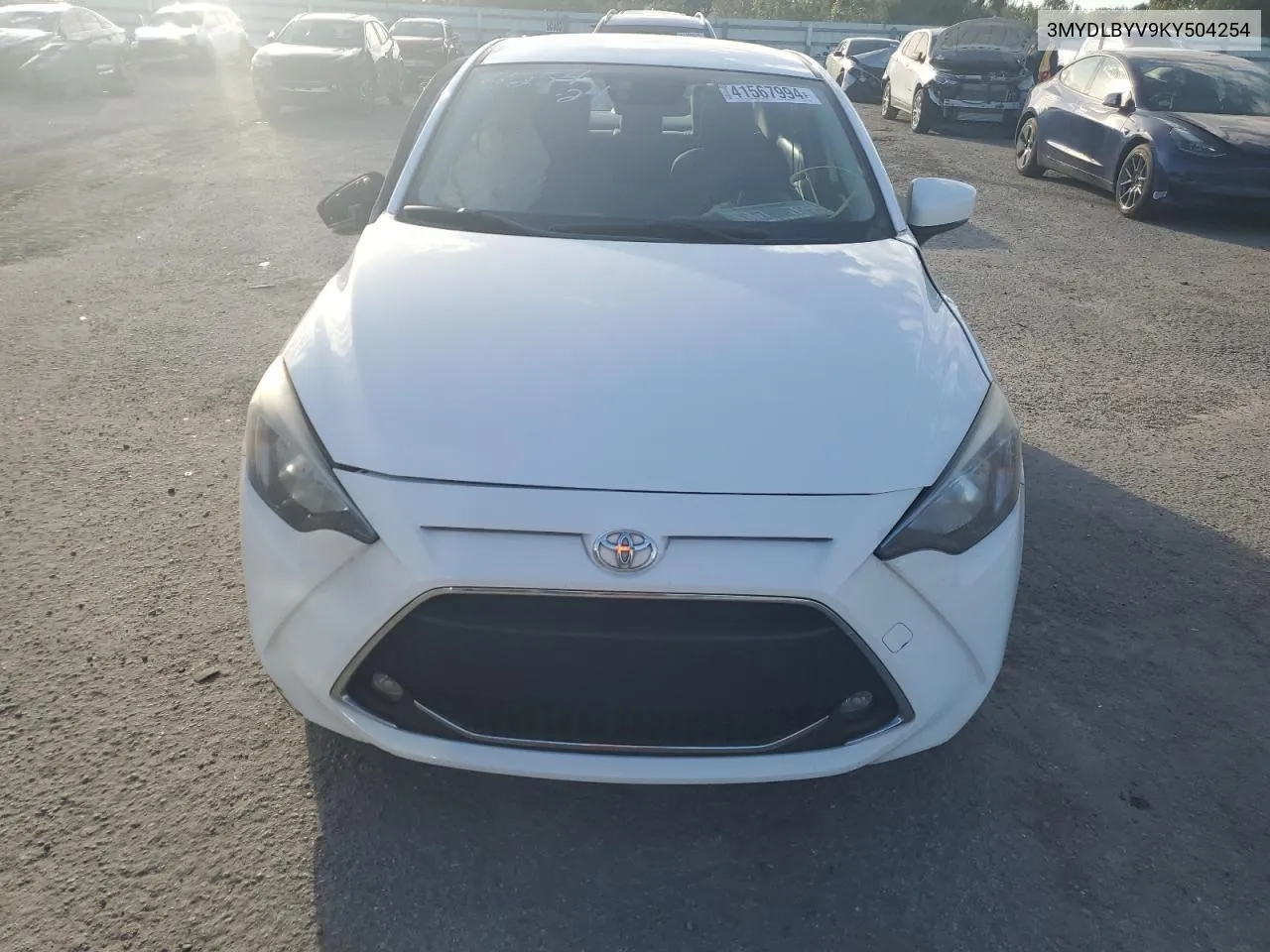 3MYDLBYV9KY504254 2019 Toyota Yaris L