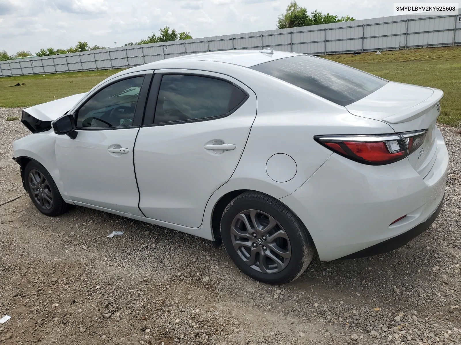 2019 Toyota Yaris L VIN: 3MYDLBYV2KY525608 Lot: 63041204