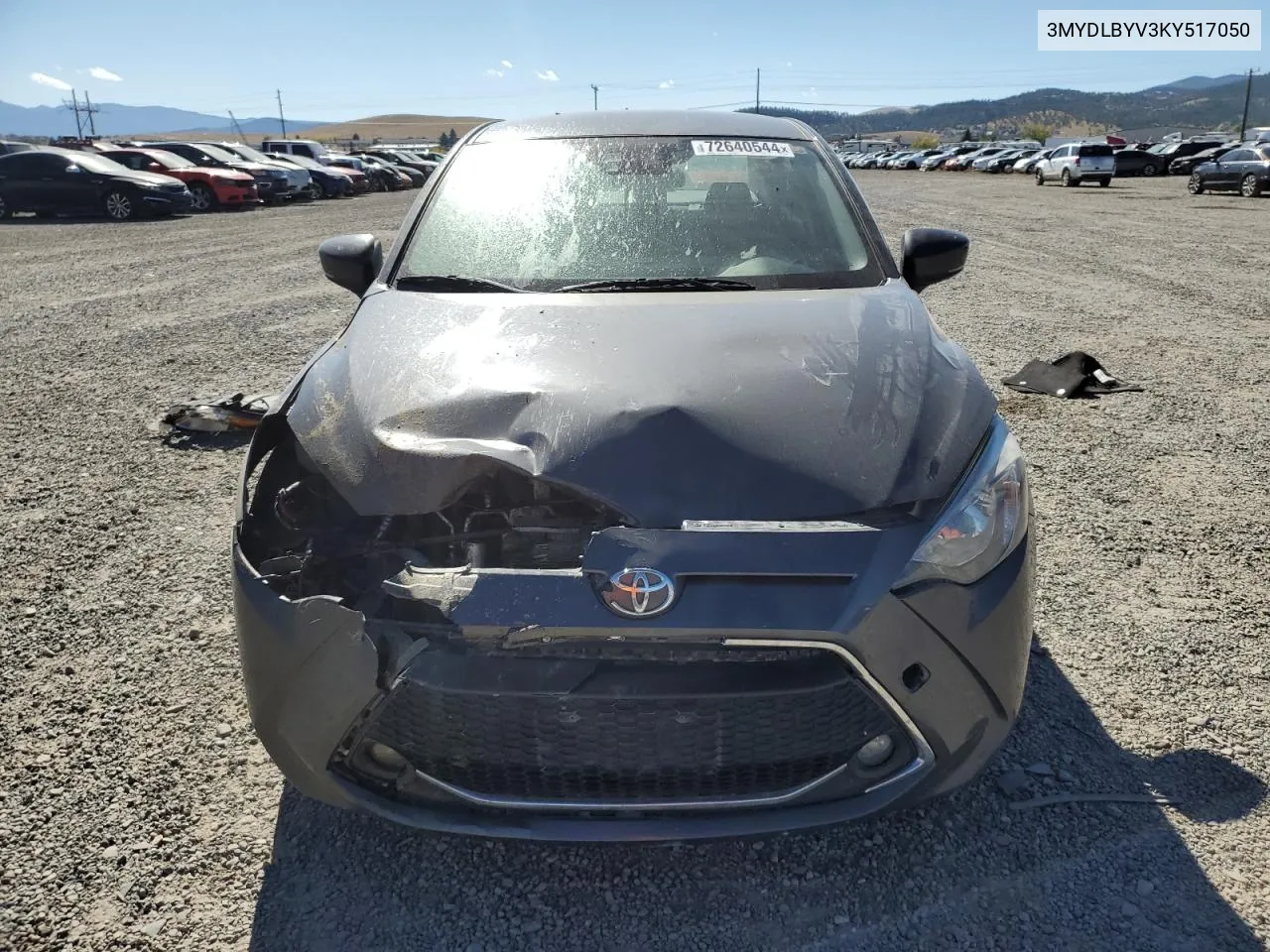 3MYDLBYV3KY517050 2019 Toyota Yaris L