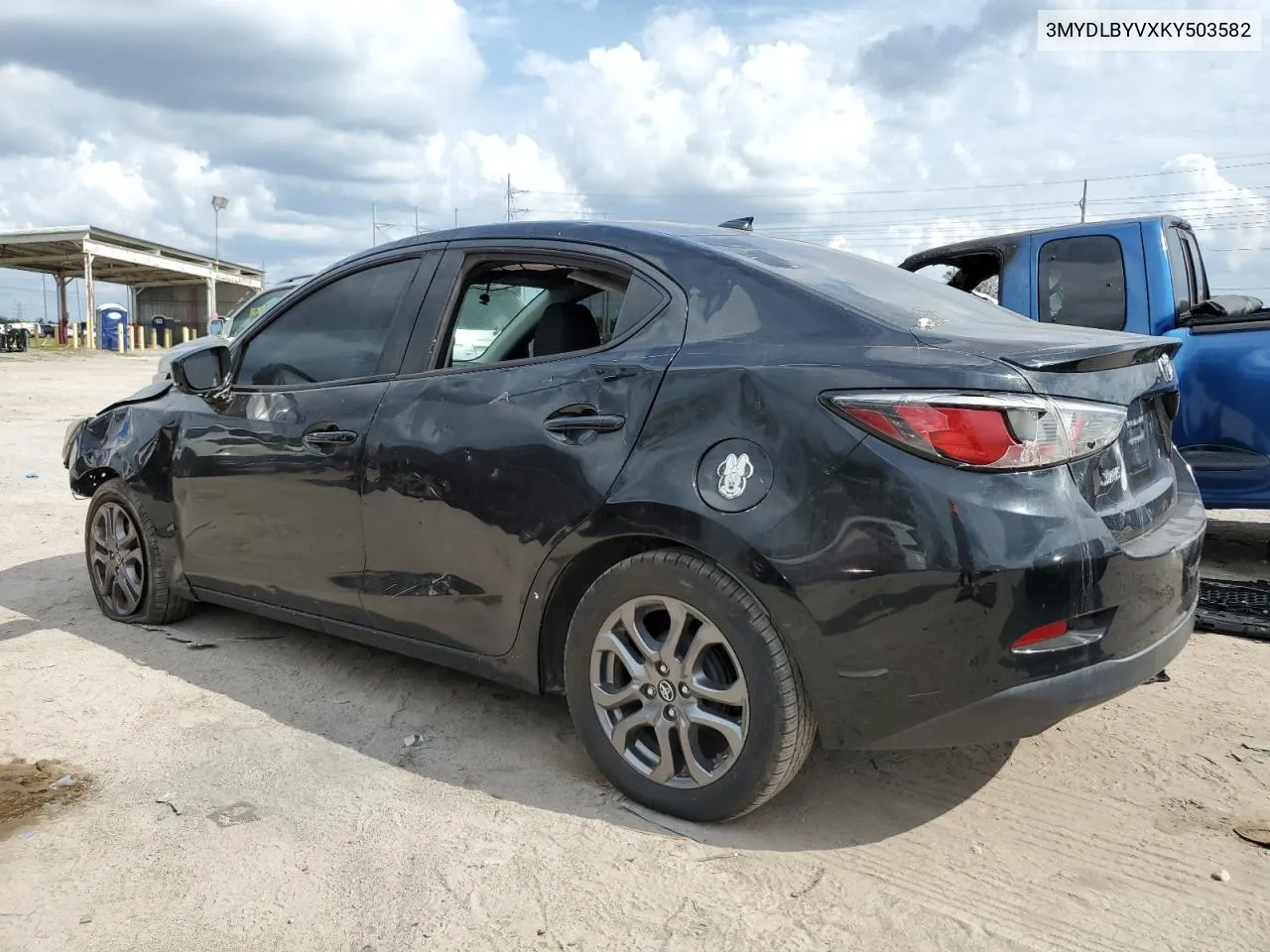 2019 Toyota Yaris L VIN: 3MYDLBYVXKY503582 Lot: 78300024