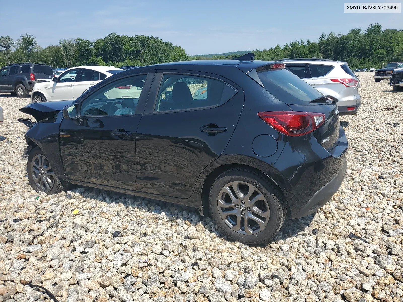 2020 Toyota Yaris Le VIN: 3MYDLBJV3LY703490 Lot: 65964414