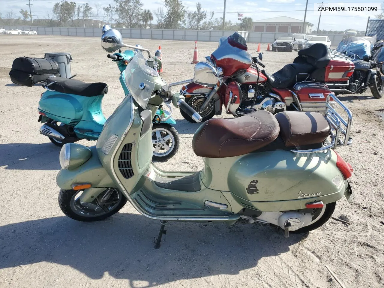 2007 Vespa Gts 250 VIN: ZAPM459L175501099 Lot: 76454984