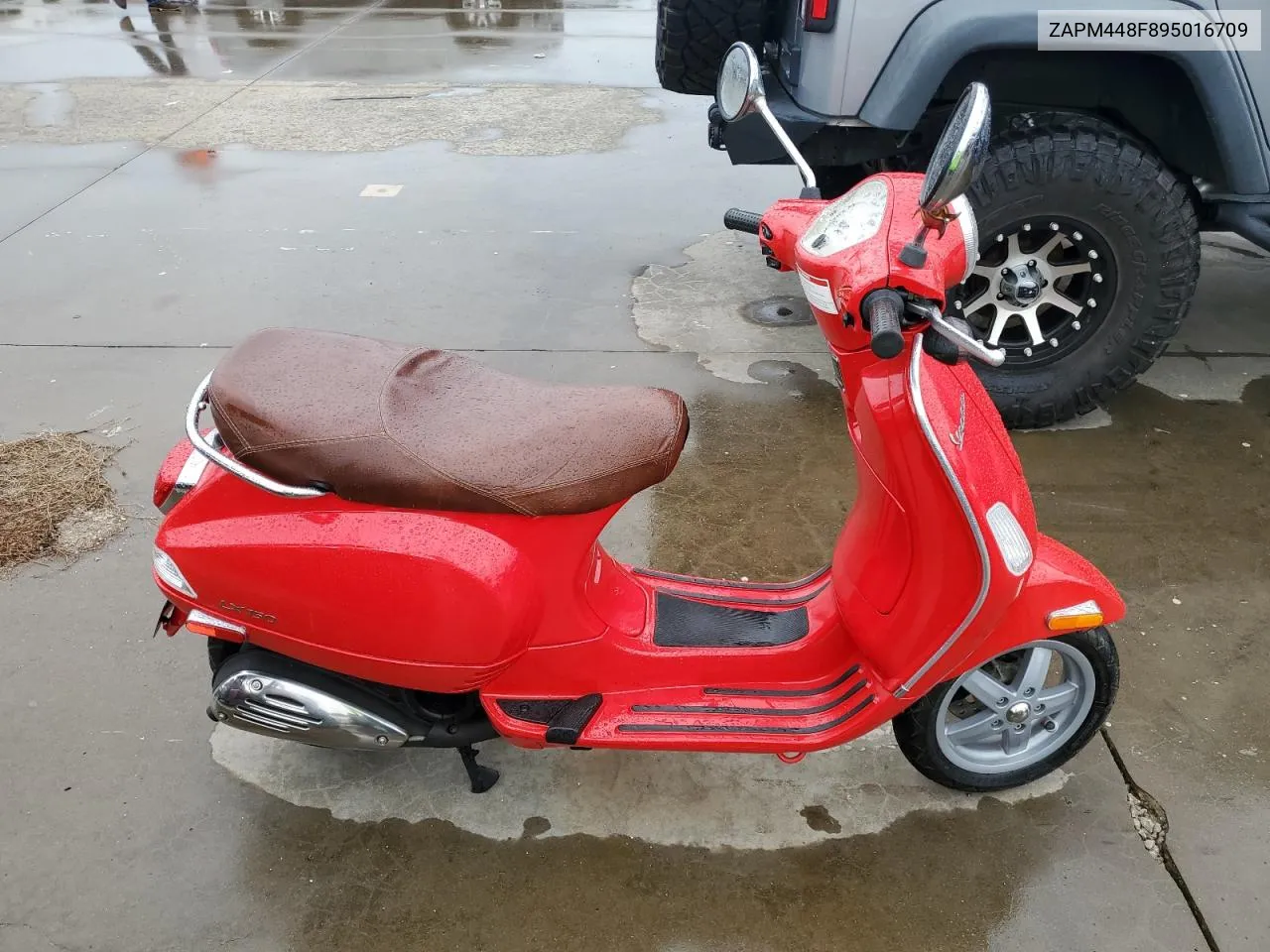 2009 Vespa Lx 150 VIN: ZAPM448F895016709 Lot: 74604364