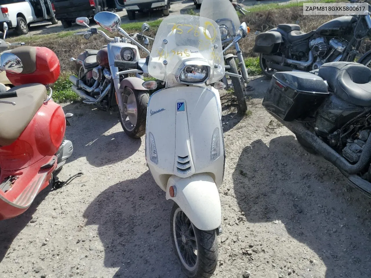 2019 Vespa Scooter VIN: ZAPM818GXK5800617 Lot: 75768924