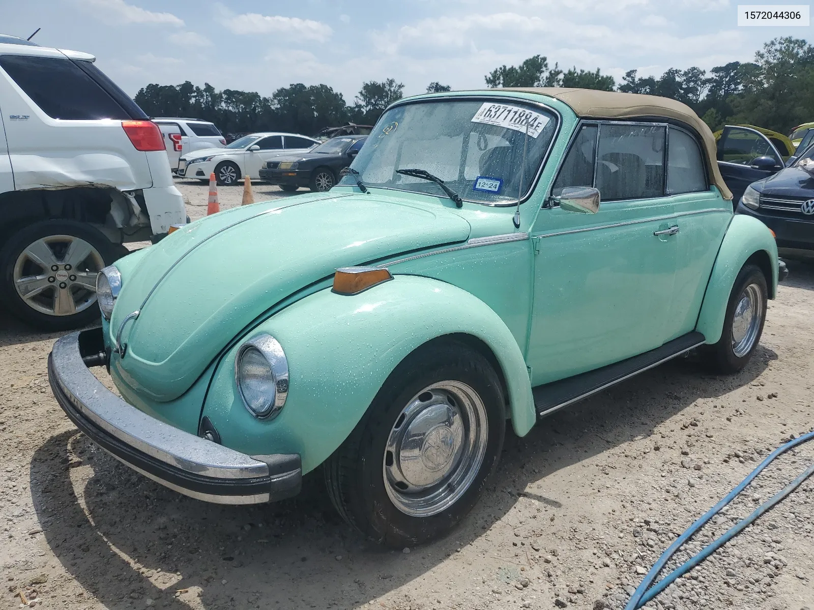 1572044306 1972 Volkswagen Beetle