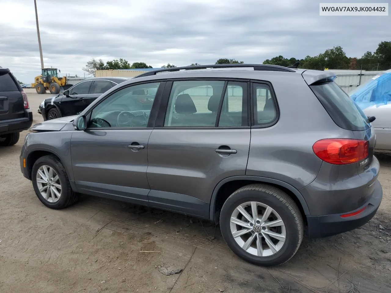 WVGAV7AX9JK004432 2018 Volkswagen Tiguan Limited