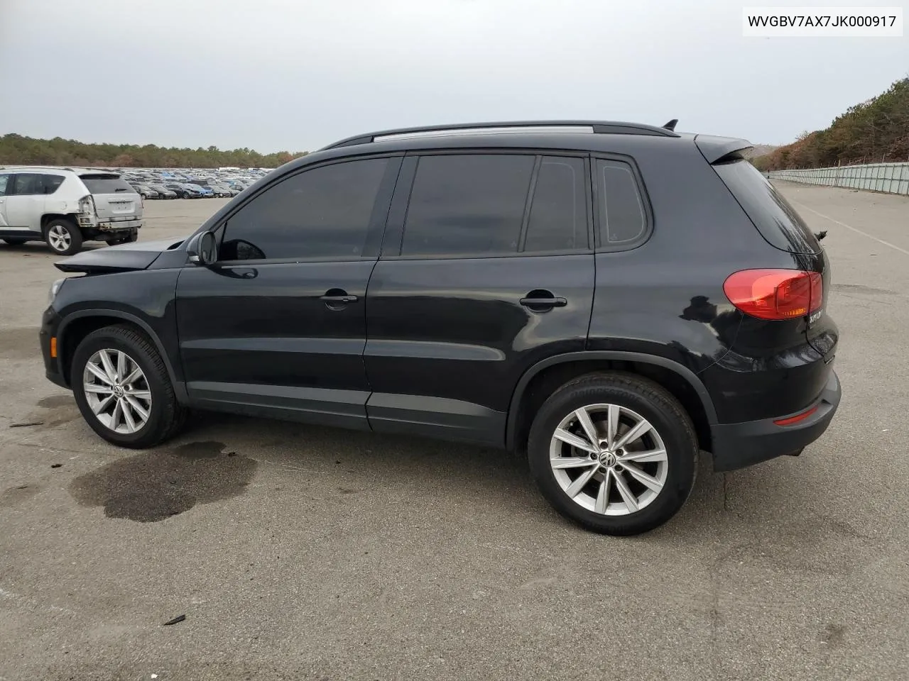 2018 Volkswagen Tiguan Limited VIN: WVGBV7AX7JK000917 Lot: 78871554