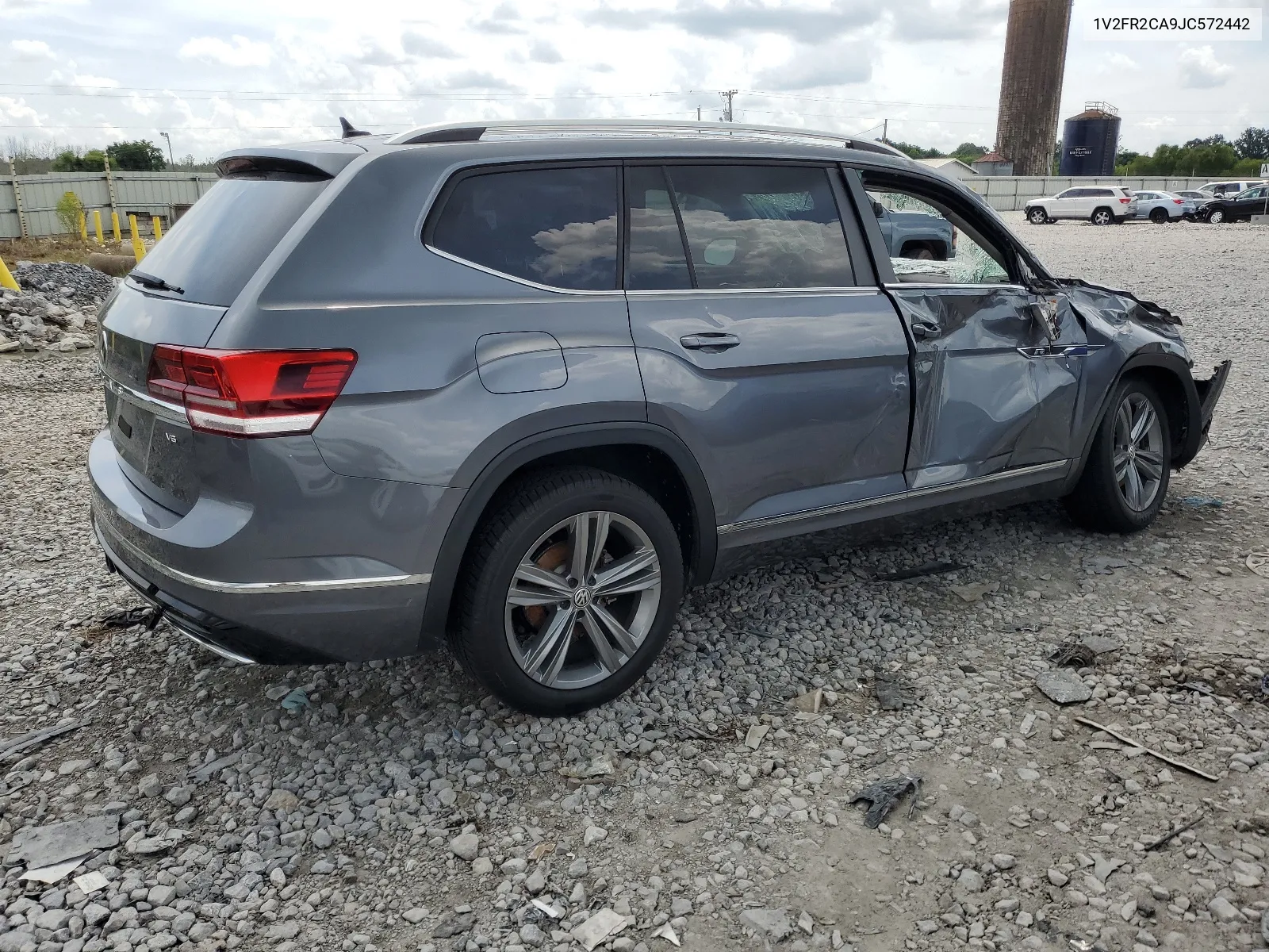 2018 Volkswagen Atlas Se VIN: 1V2FR2CA9JC572442 Lot: 64485864