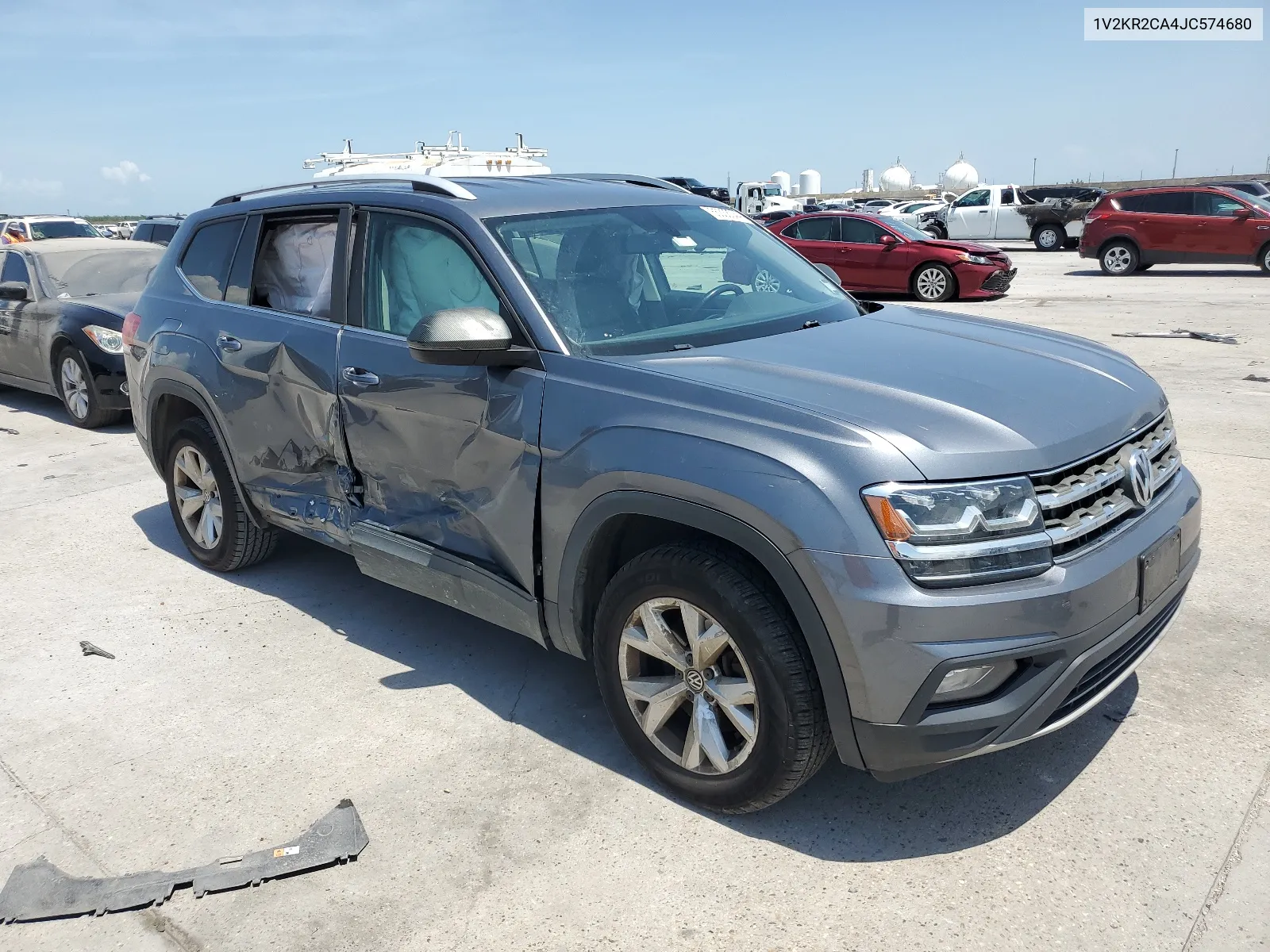 2018 Volkswagen Atlas Se VIN: 1V2KR2CA4JC574680 Lot: 65333344