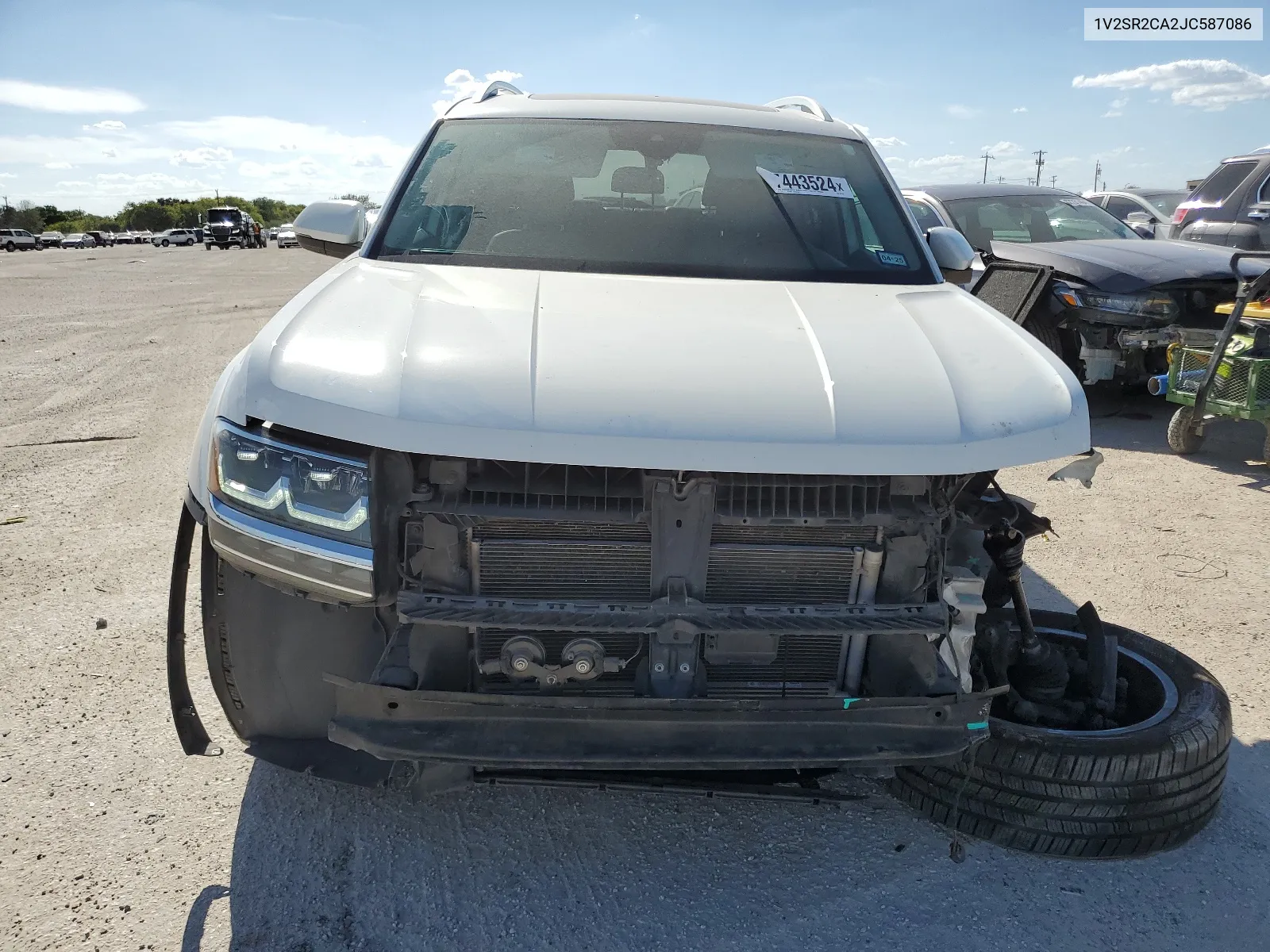 2018 Volkswagen Atlas Sel VIN: 1V2SR2CA2JC587086 Lot: 67443524