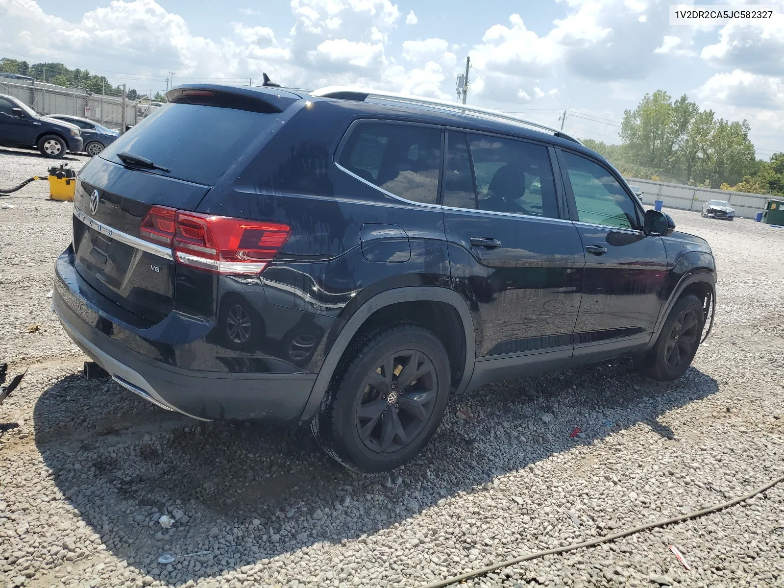 2018 Volkswagen Atlas Se VIN: 1V2DR2CA5JC582327 Lot: 67775354