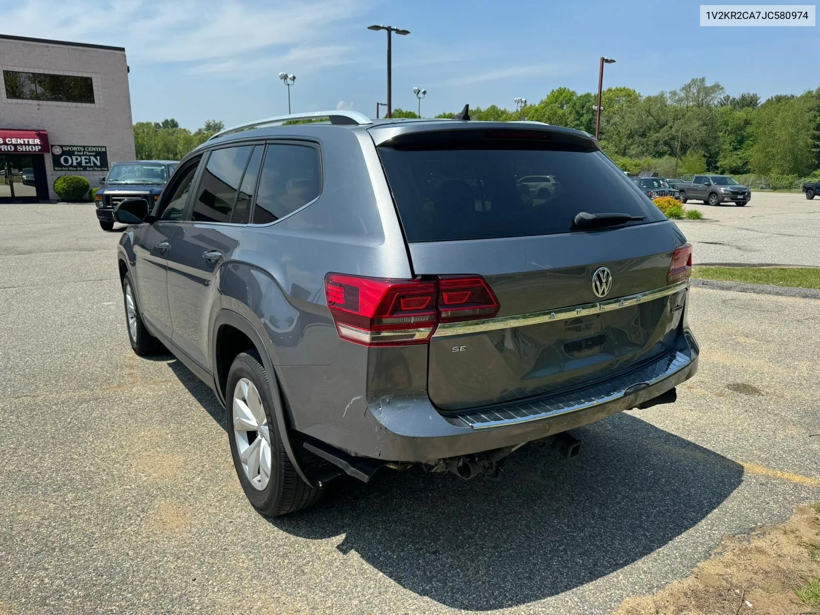 2018 Volkswagen Atlas Se VIN: 1V2KR2CA7JC580974 Lot: 68618274