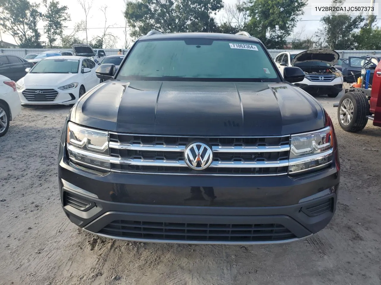 2018 Volkswagen Atlas VIN: 1V2BR2CA1JC507373 Lot: 71062364