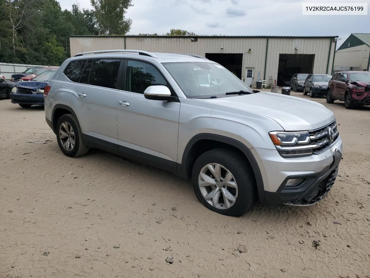 1V2KR2CA4JC576199 2018 Volkswagen Atlas Se