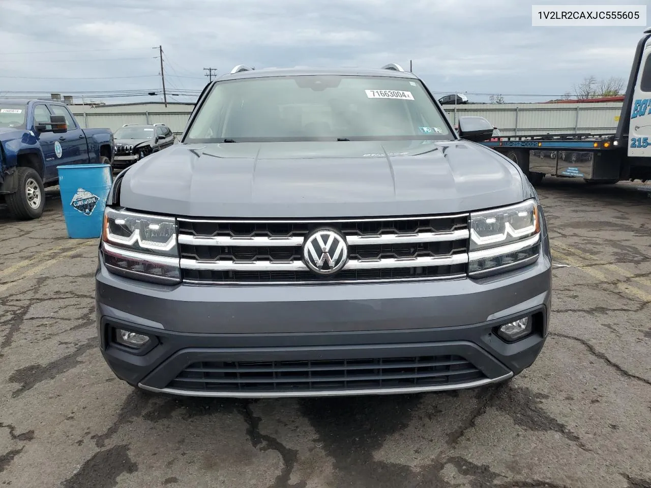 1V2LR2CAXJC555605 2018 Volkswagen Atlas Se