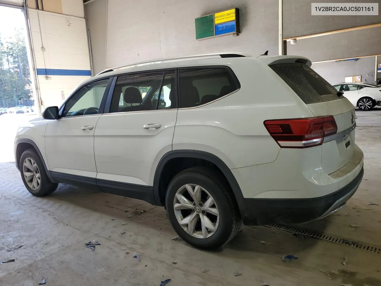 2018 Volkswagen Atlas VIN: 1V2BR2CA0JC501161 Lot: 77683294