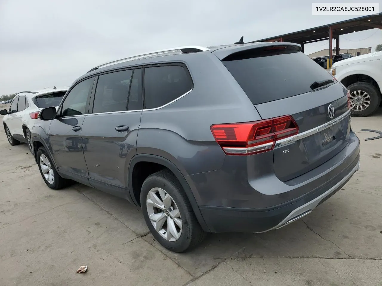 2018 Volkswagen Atlas Se VIN: 1V2LR2CA8JC528001 Lot: 79021454