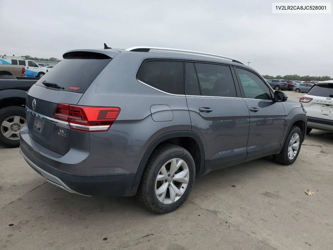 2018 Volkswagen Atlas Se VIN: 1V2LR2CA8JC528001 Lot: 79021454