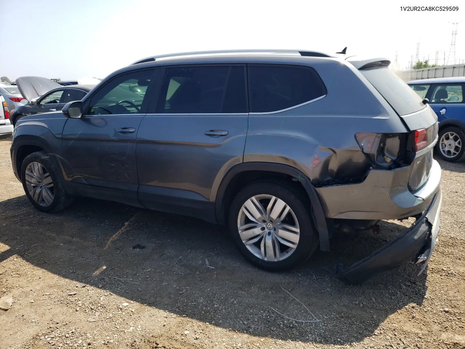 1V2UR2CA8KC529509 2019 Volkswagen Atlas Se