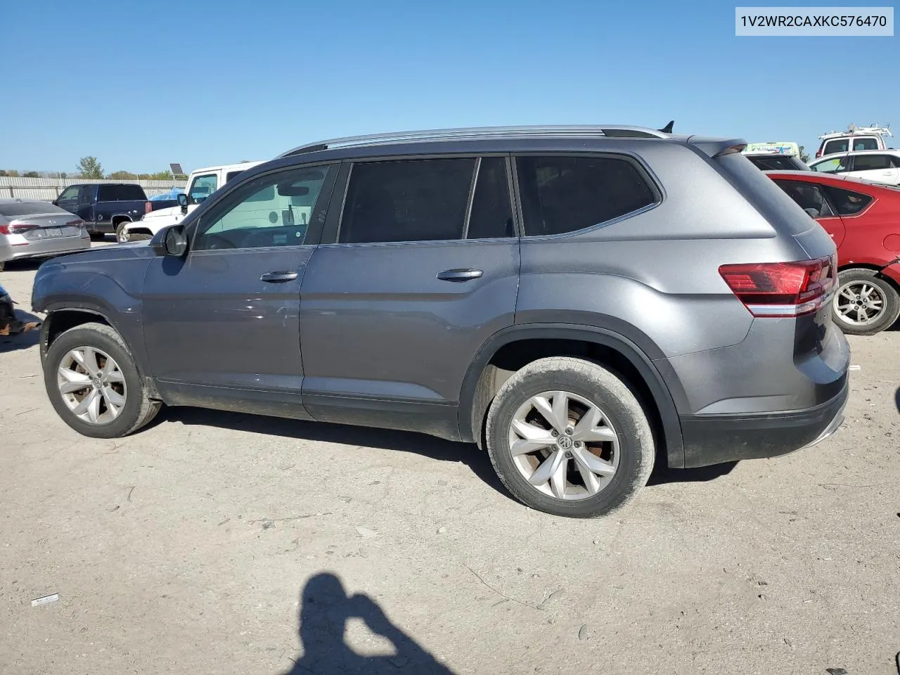 1V2WR2CAXKC576470 2019 Volkswagen Atlas Se