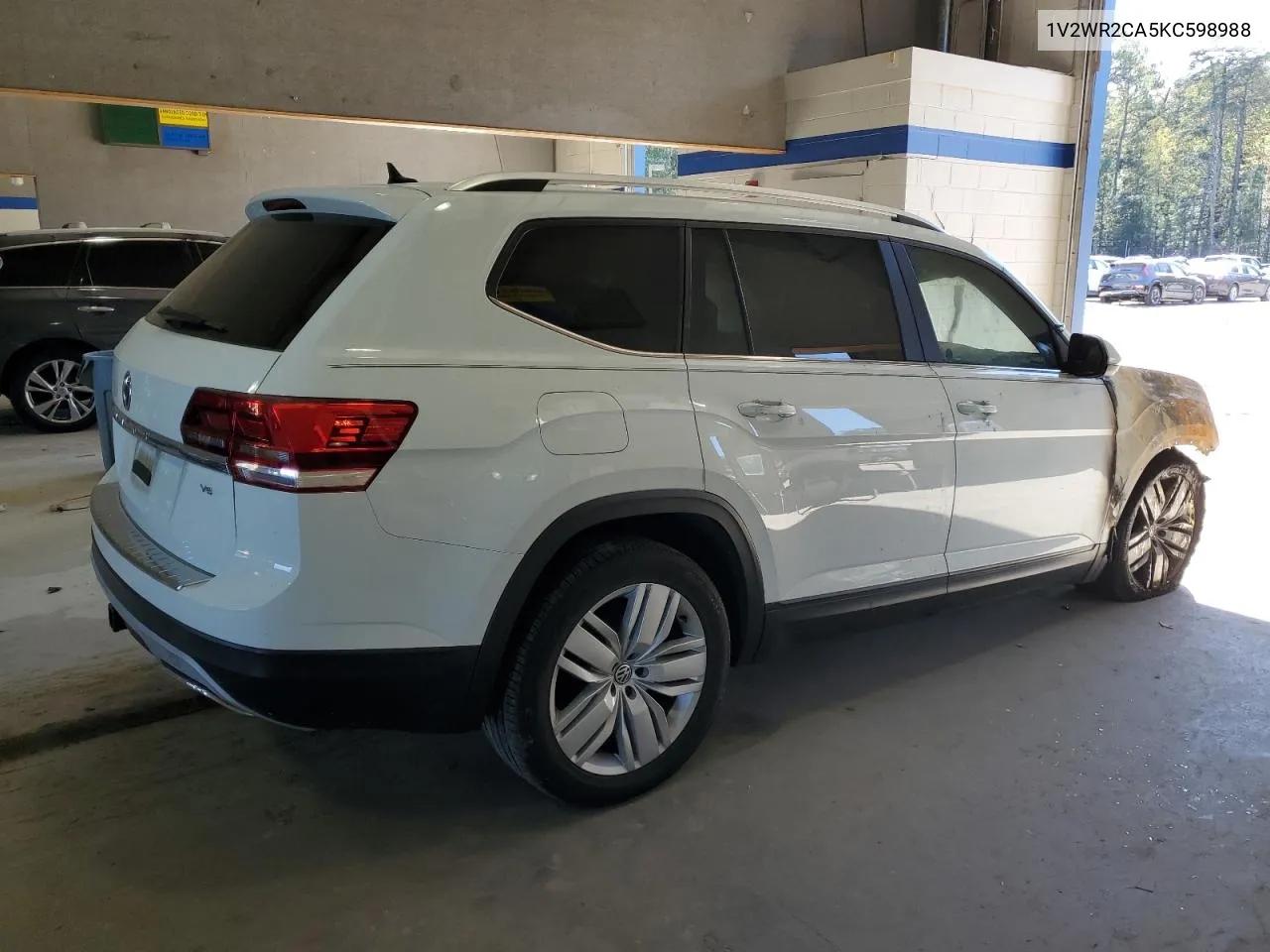 2019 Volkswagen Atlas Se VIN: 1V2WR2CA5KC598988 Lot: 74741764