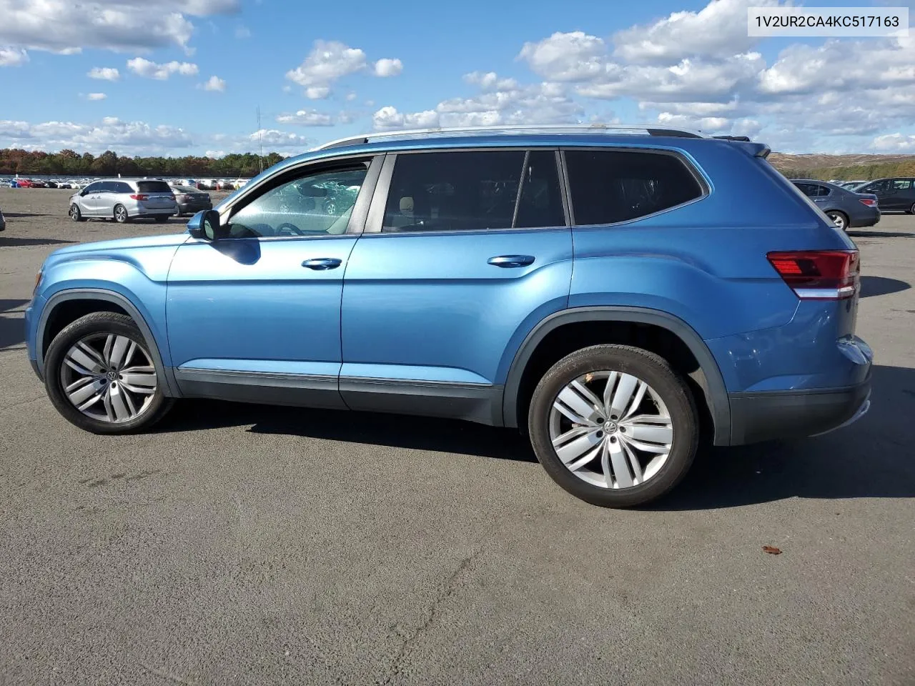 1V2UR2CA4KC517163 2019 Volkswagen Atlas Se