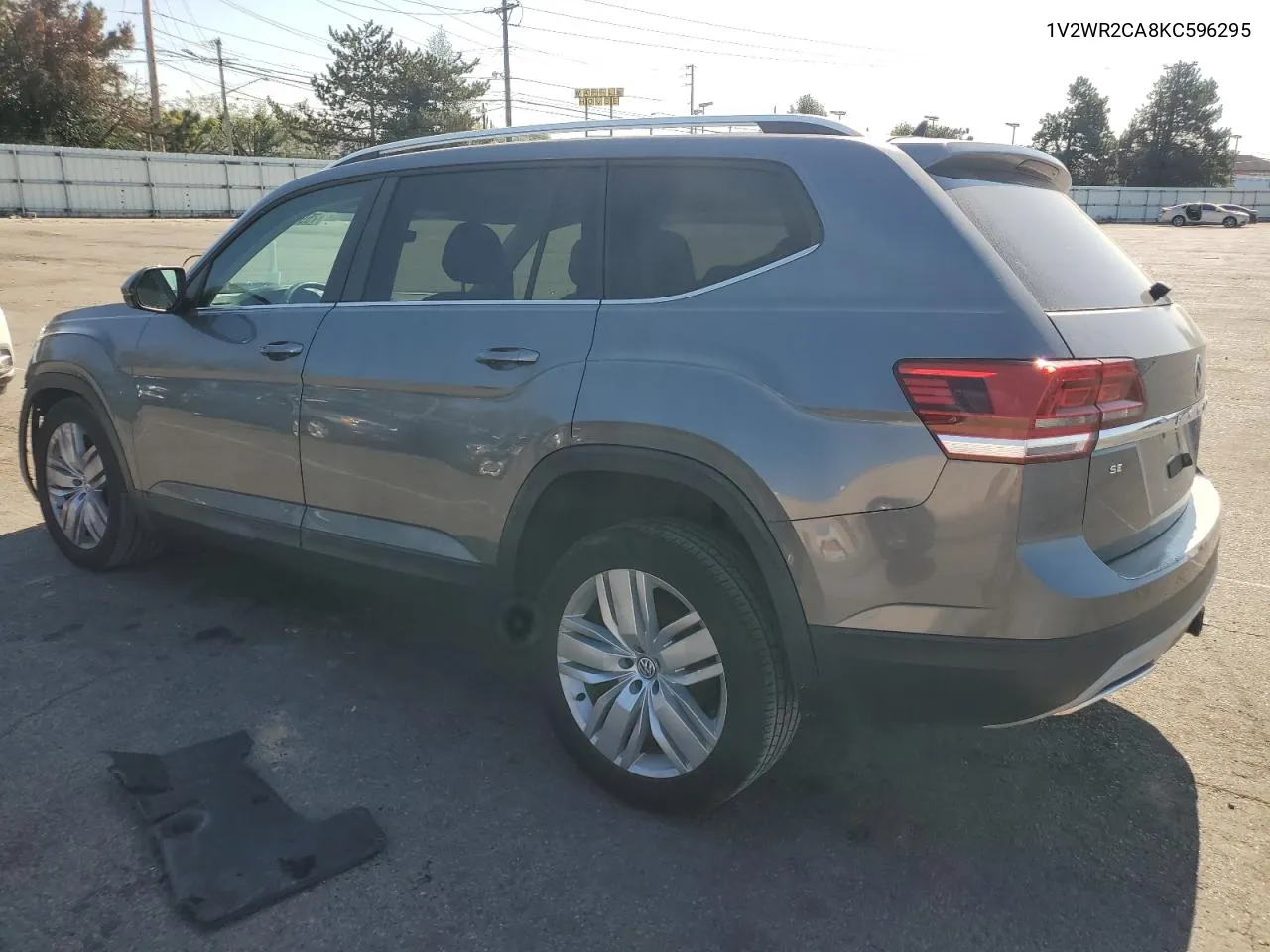 1V2WR2CA8KC596295 2019 Volkswagen Atlas Se