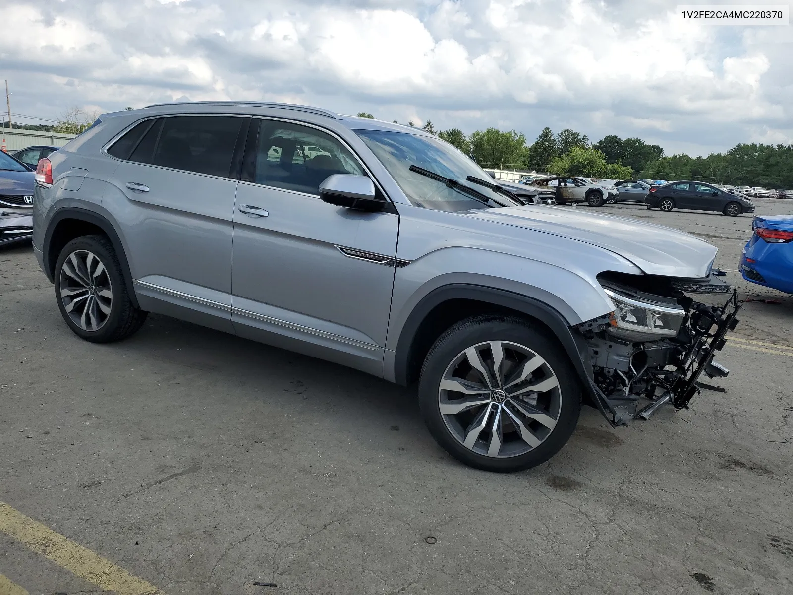 2021 Volkswagen Atlas Cross Sport Sel Premium R-Line VIN: 1V2FE2CA4MC220370 Lot: 65388374