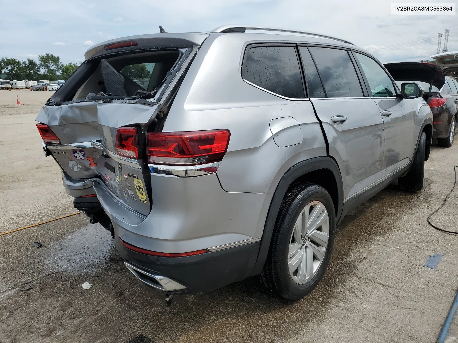 1V2BR2CA8MC563864 2021 Volkswagen Atlas Sel