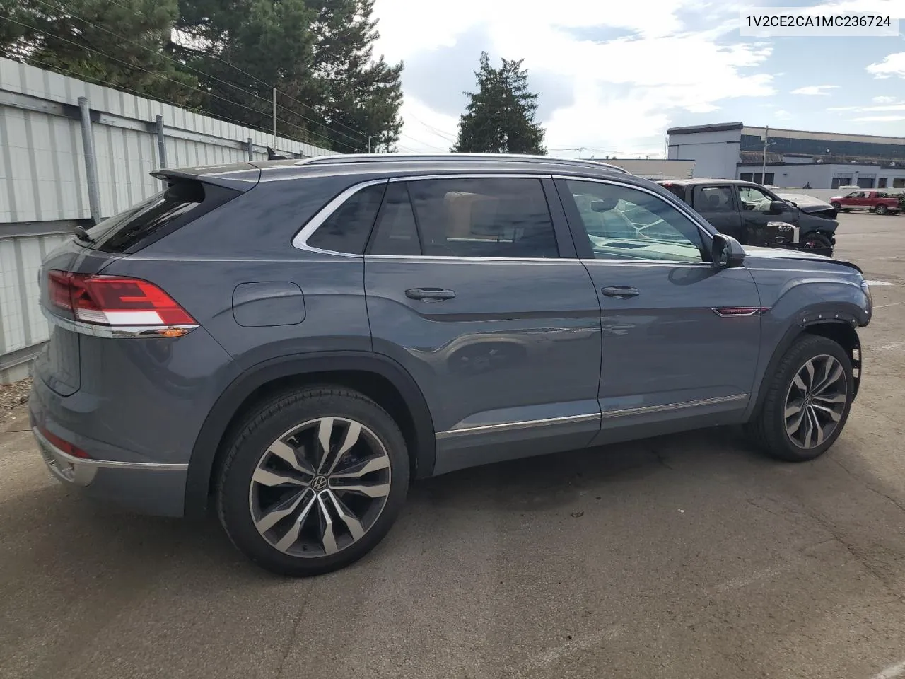 2021 Volkswagen Atlas Cross Sport Sel R-Line VIN: 1V2CE2CA1MC236724 Lot: 71820594