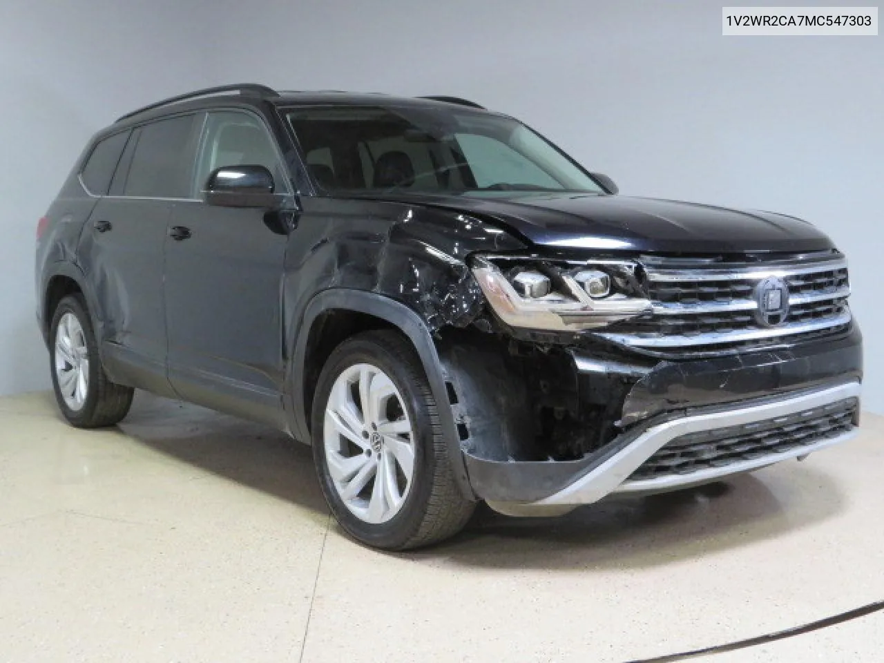 1V2WR2CA7MC547303 2021 Volkswagen Atlas Se