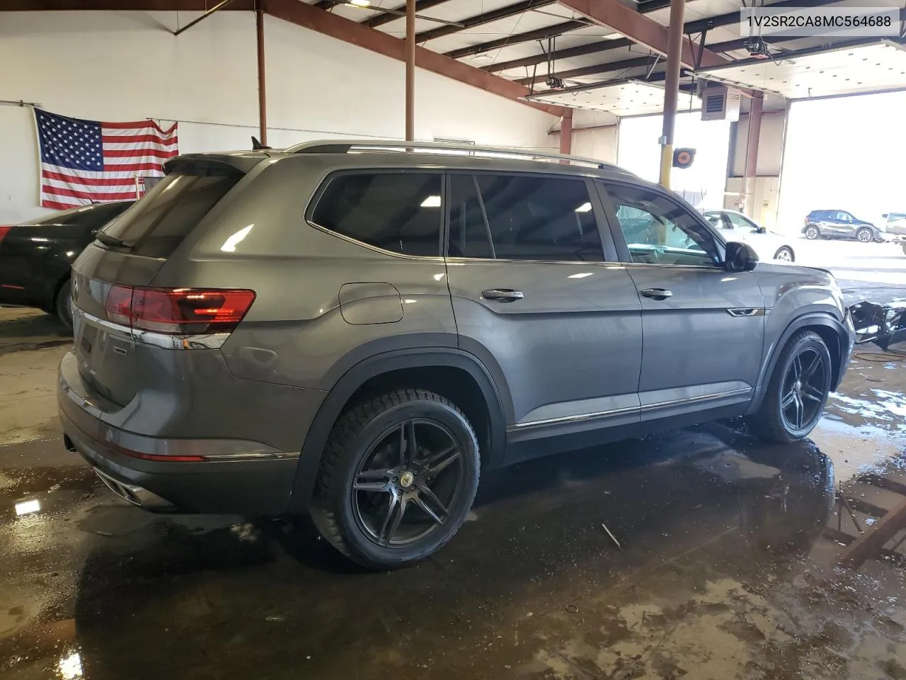 1V2SR2CA8MC564688 2021 Volkswagen Atlas Sel R-Line